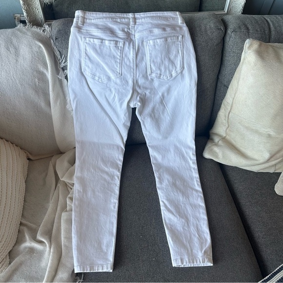 White Skinny Jeans with Modern Fit - Picture 5 of 8